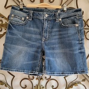 Miss Me Mid Rise Short